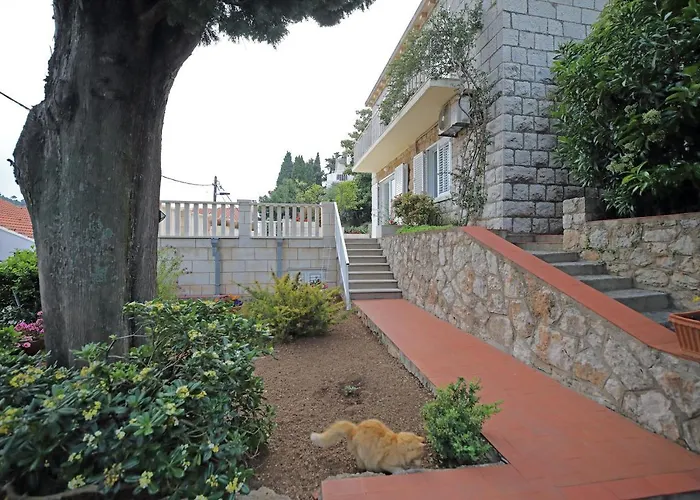 Karolina Apartment *