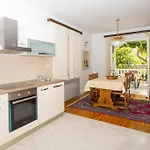 Apartman Karolina